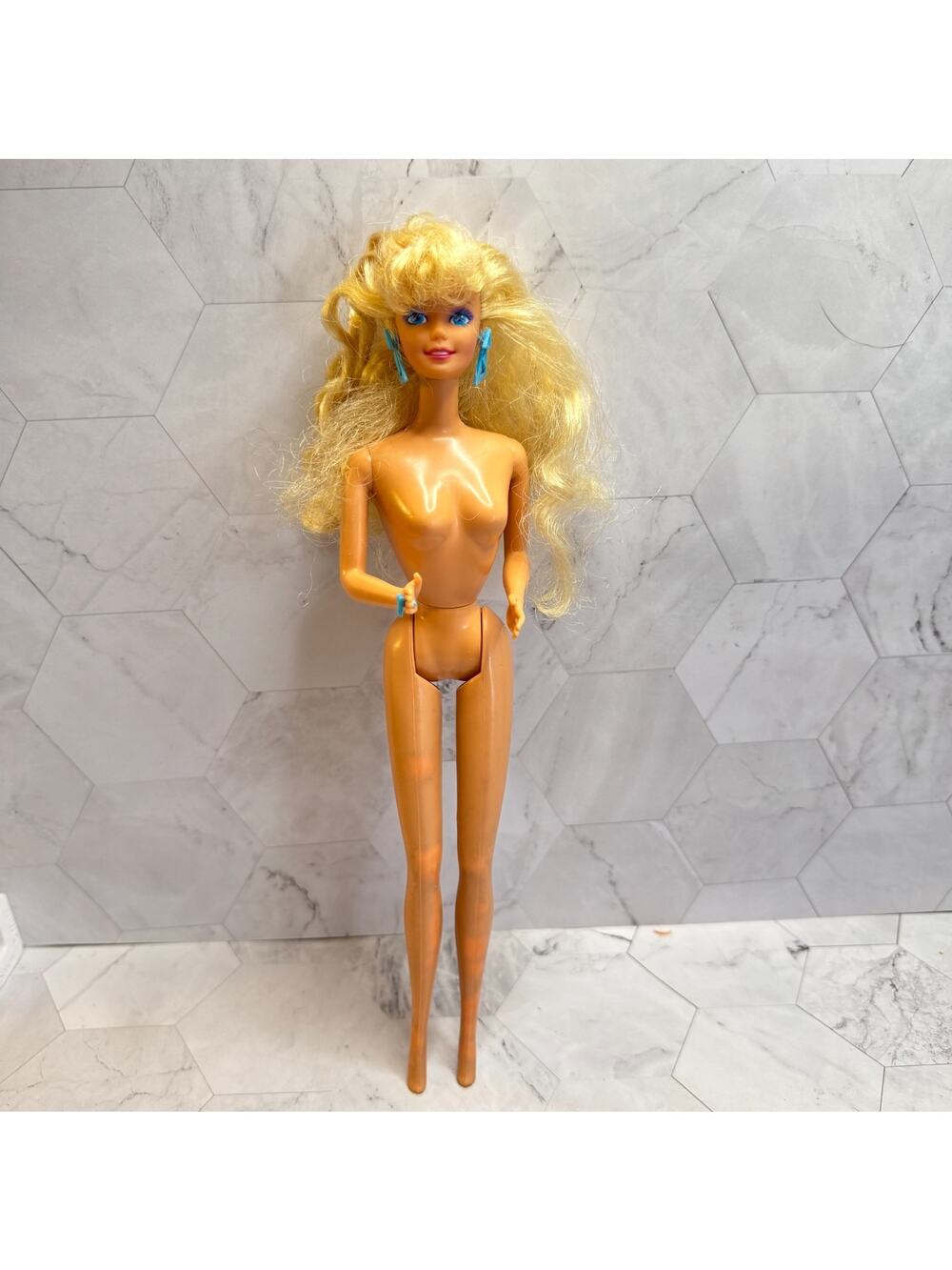 Vintage 1966 Mattel Barbie Doll Blonde Hair Blue Eyes TNT Naked w/Jewelry